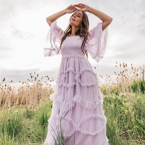 Purging my closet! Worn once for family photos. Still has tags. Great condition.